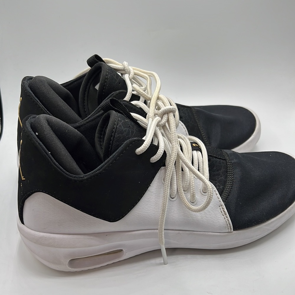 Nike Jordan First Class Black/White